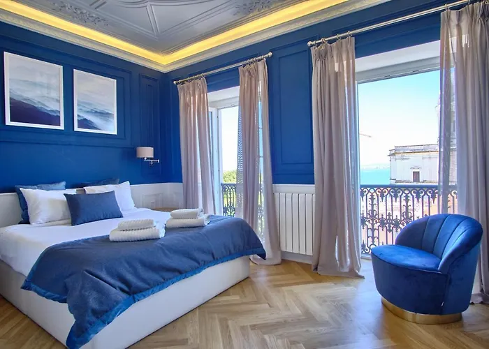 Luxurious Alfama Riverview